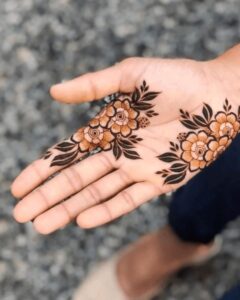 Beautiful Border Mehendi Design