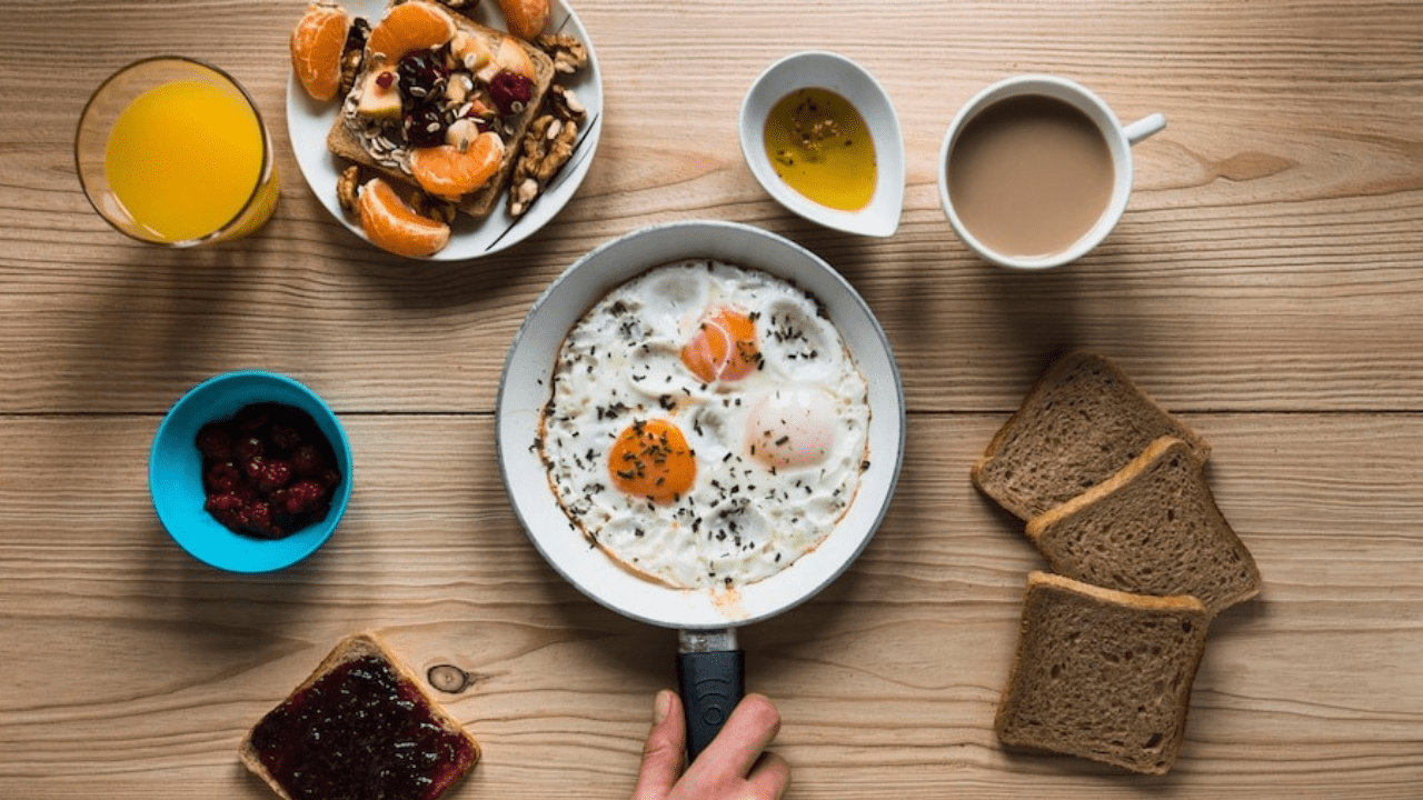 Top 9 Health Benefits of Eating a Healthy Morning Breakfast.